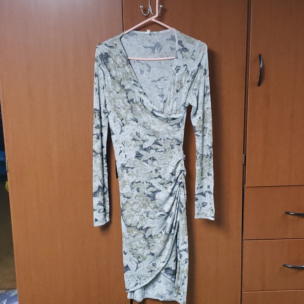Long sleeve dress